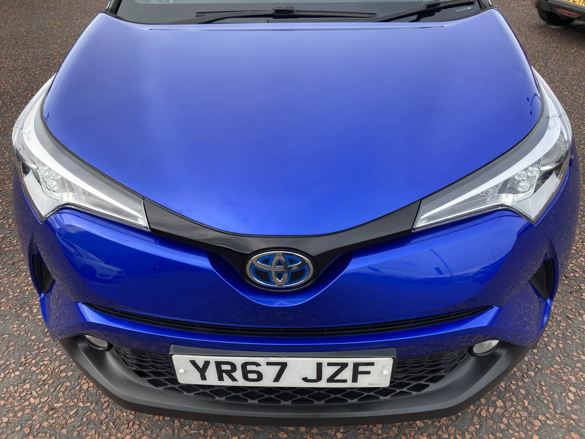 Sep 2017 Toyota CHR 1.8 Hybrid Icon 5dr CVT