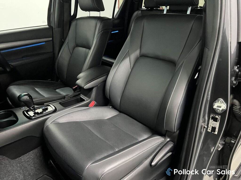 May 2022 Toyota Hi-lux Invincible X D/Cab Pick Up 2.8 D-4D Auto