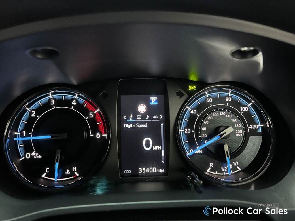 May 2022 Toyota Hi-lux Invincible X D/Cab Pick Up 2.8 D-4D Auto