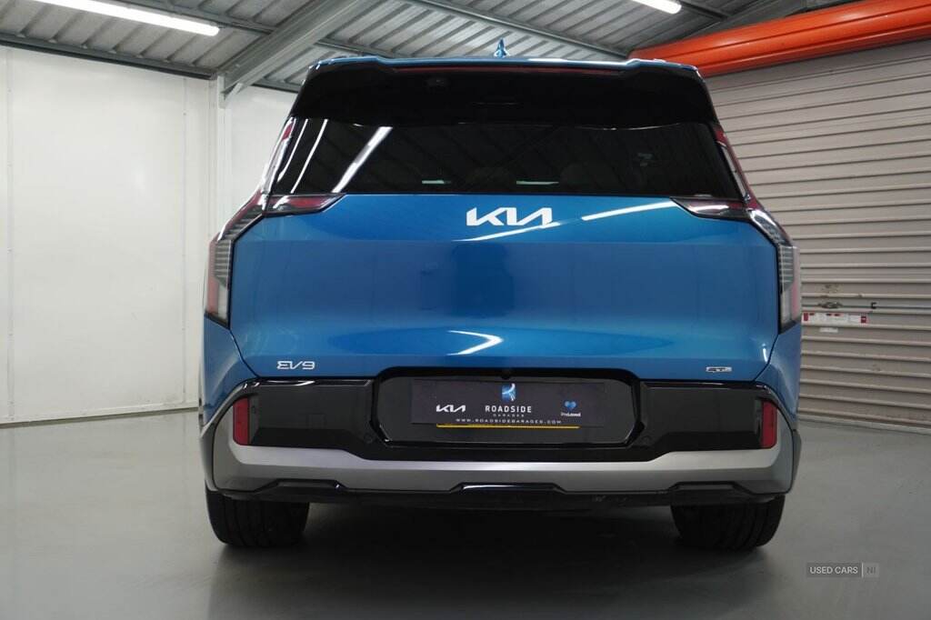 Jan 2024 Kia EV9 282kW GT-Line S 99.8kWh AWD 5dr [7St] Auto