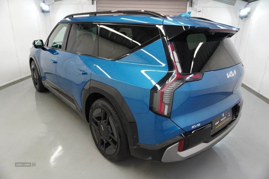 Jan 2024 Kia EV9 282kW GT-Line S 99.8kWh AWD 5dr [7St] Auto