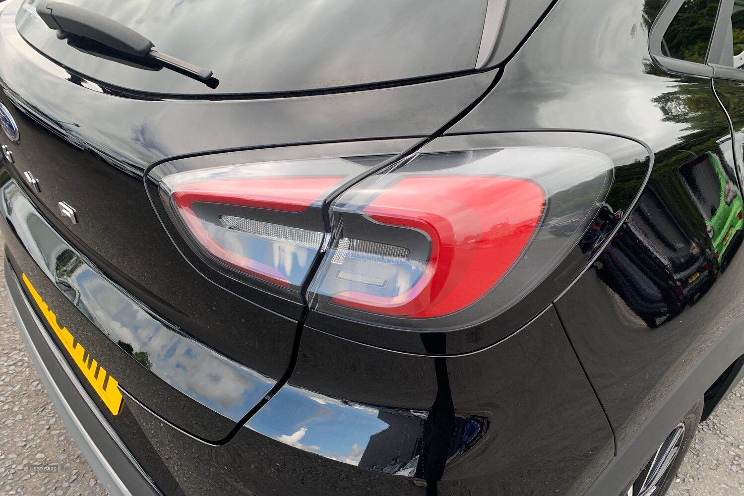Jan 2024 Ford Puma 1.0 EcoBoost Hybrid mHEV Titanium 5dr DCT