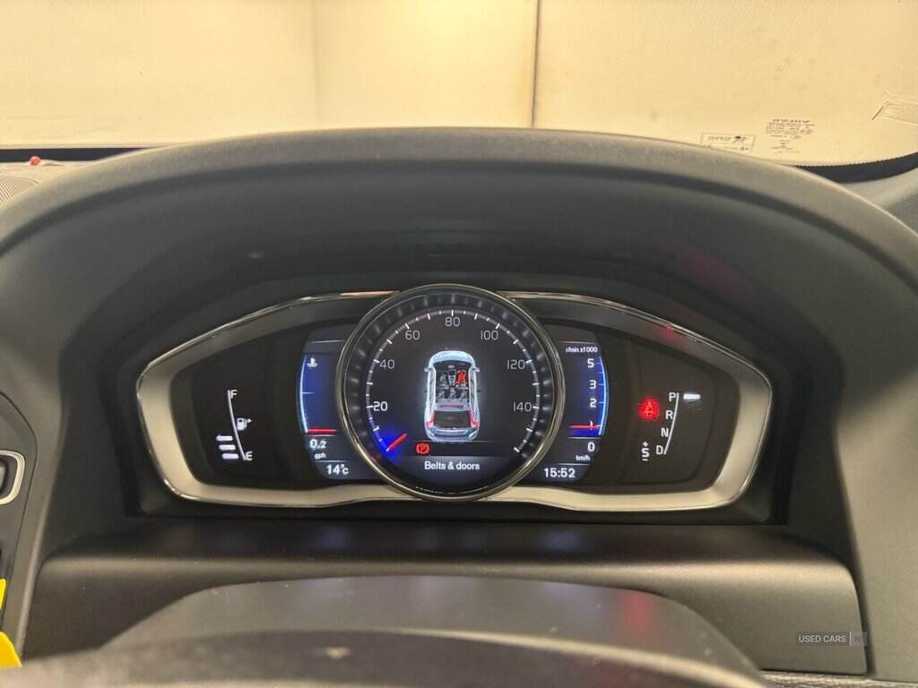 Mar 2017 Volvo XC60 D5 [220] R DESIGN Lux Nav 5dr AWD Geartronic