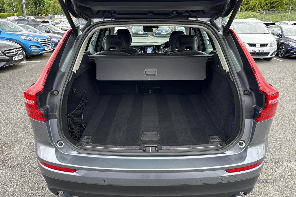 Mar 2020 Volvo XC60 2.0 D4 Momentum 5dr Geartronic