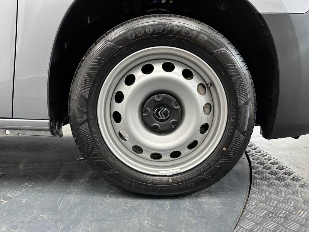Dec 2024 Citroen Berlingo 1.5 BlueHDi 100ps Van Enterprise