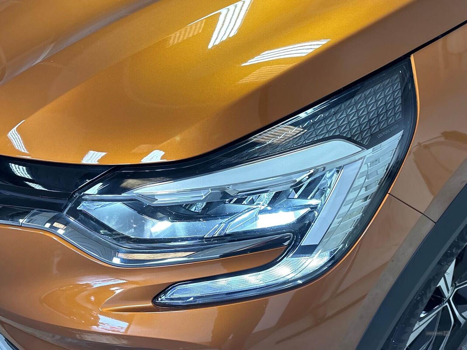 Apr 2022 Renault Captur 1.0 Tce 90 Limited 5Dr