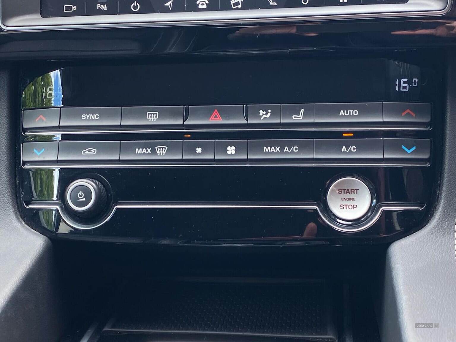 Oct 2019 Jaguar F-Pace 2.0 R-Sport 5Dr Auto Awd