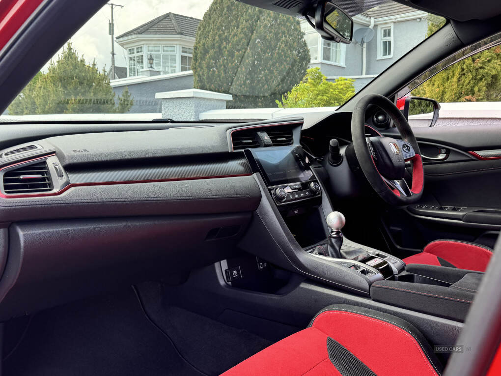 Mar 2020 Honda Civic 2.0 VTEC Turbo Type R GT 5dr
