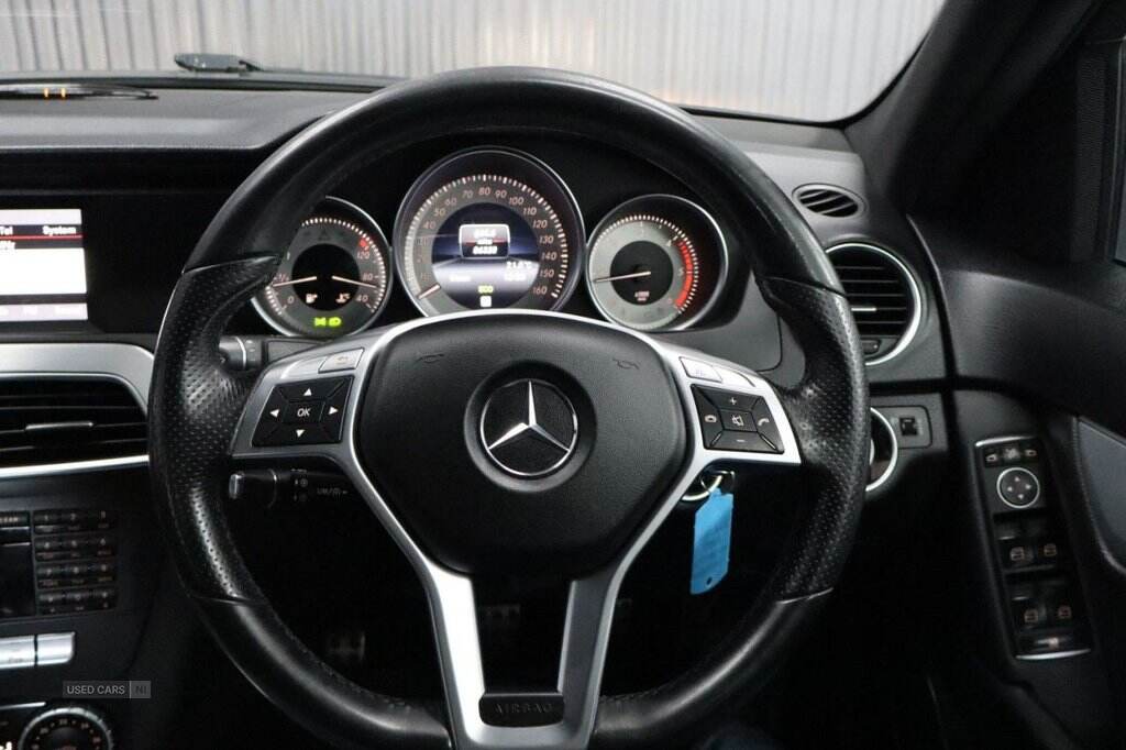 Mar 2014 Mercedes-Benz C-Class C220 CDI BlueEFFICIENCY AMG Sport 4dr