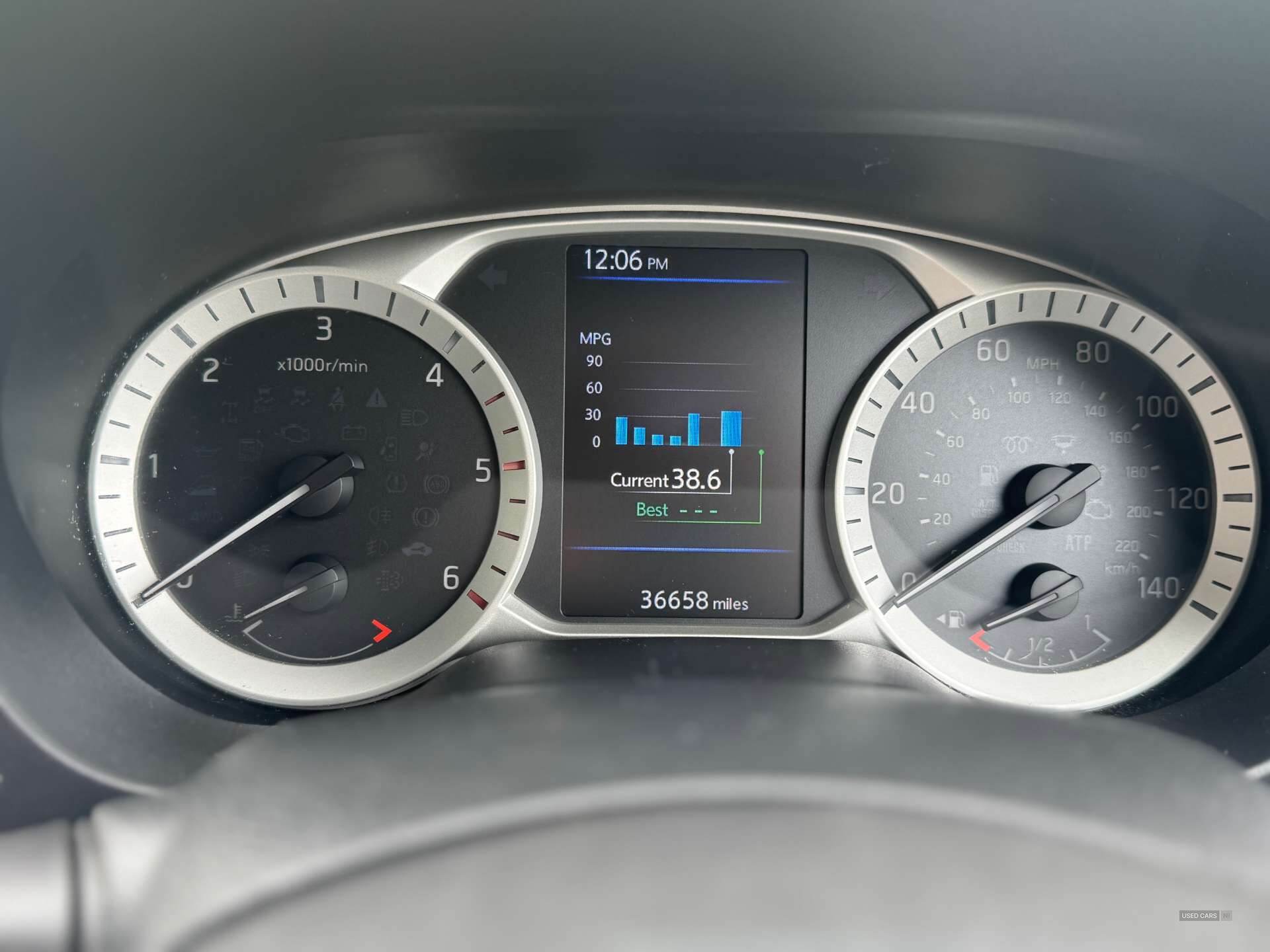 Oct 2021 Nissan Navara Double Cab Pick Up Tekna 2.3dCi 190 TT 4WD Auto