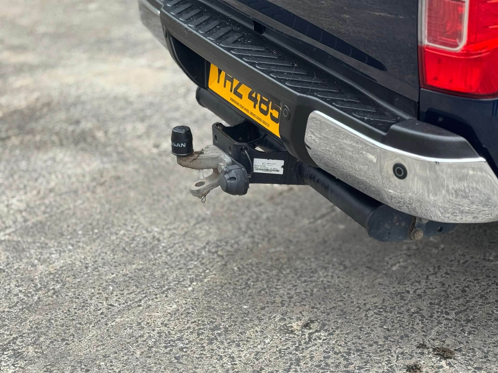 Oct 2021 Nissan Navara Double Cab Pick Up Tekna 2.3dCi 190 TT 4WD Auto