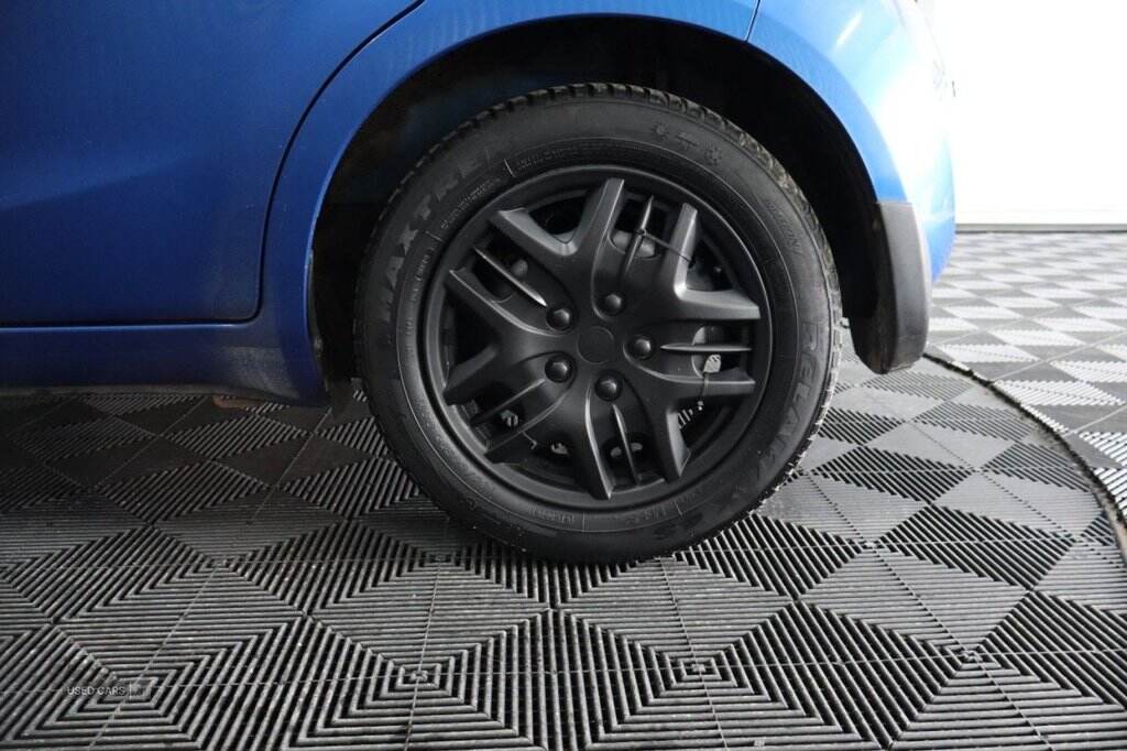 Jun 2010 Vauxhall Agila 1.2 16V Club 5dr