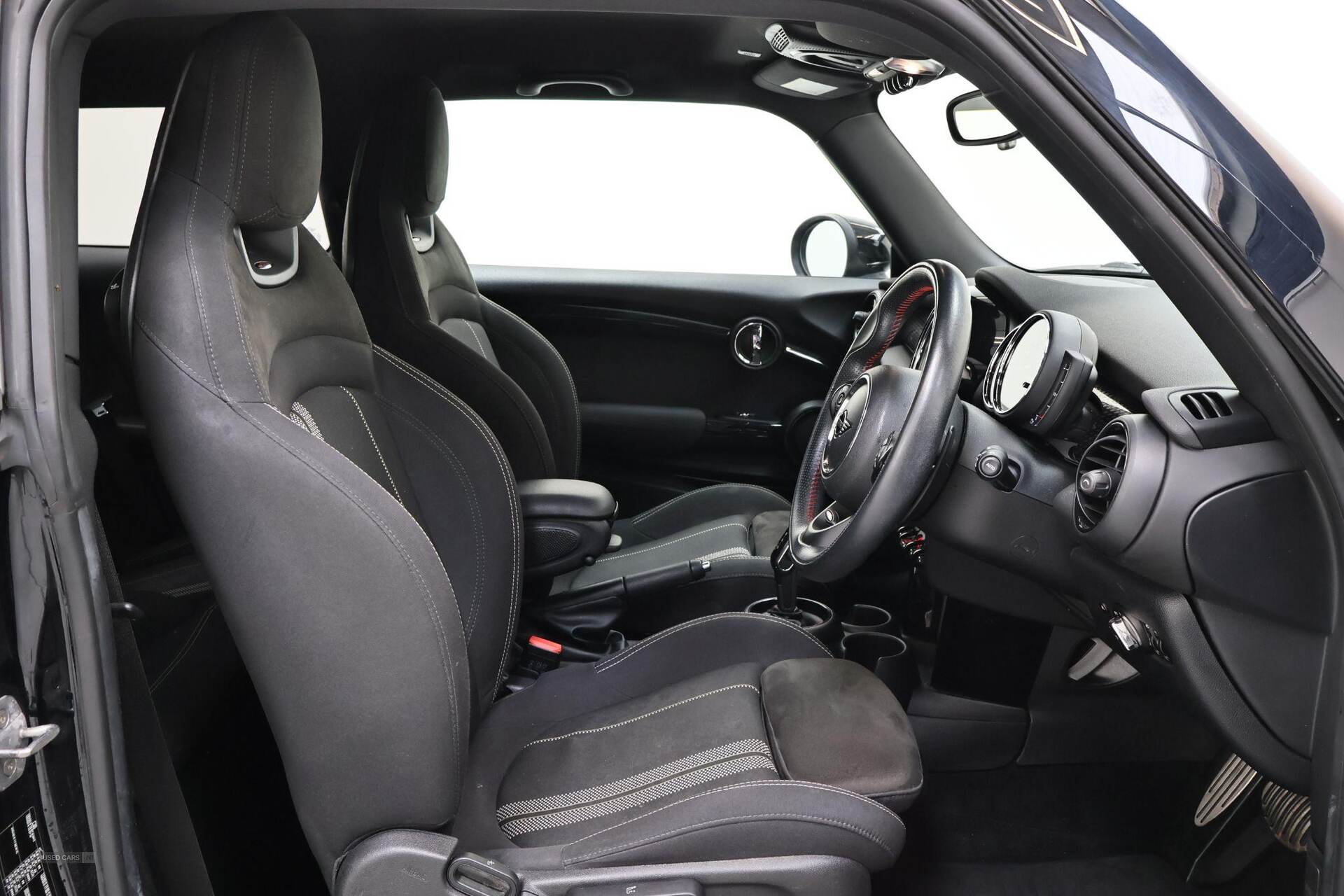 Nov 2019 MINI Hatch 2.0 Cooper S Sport II 3dr Auto