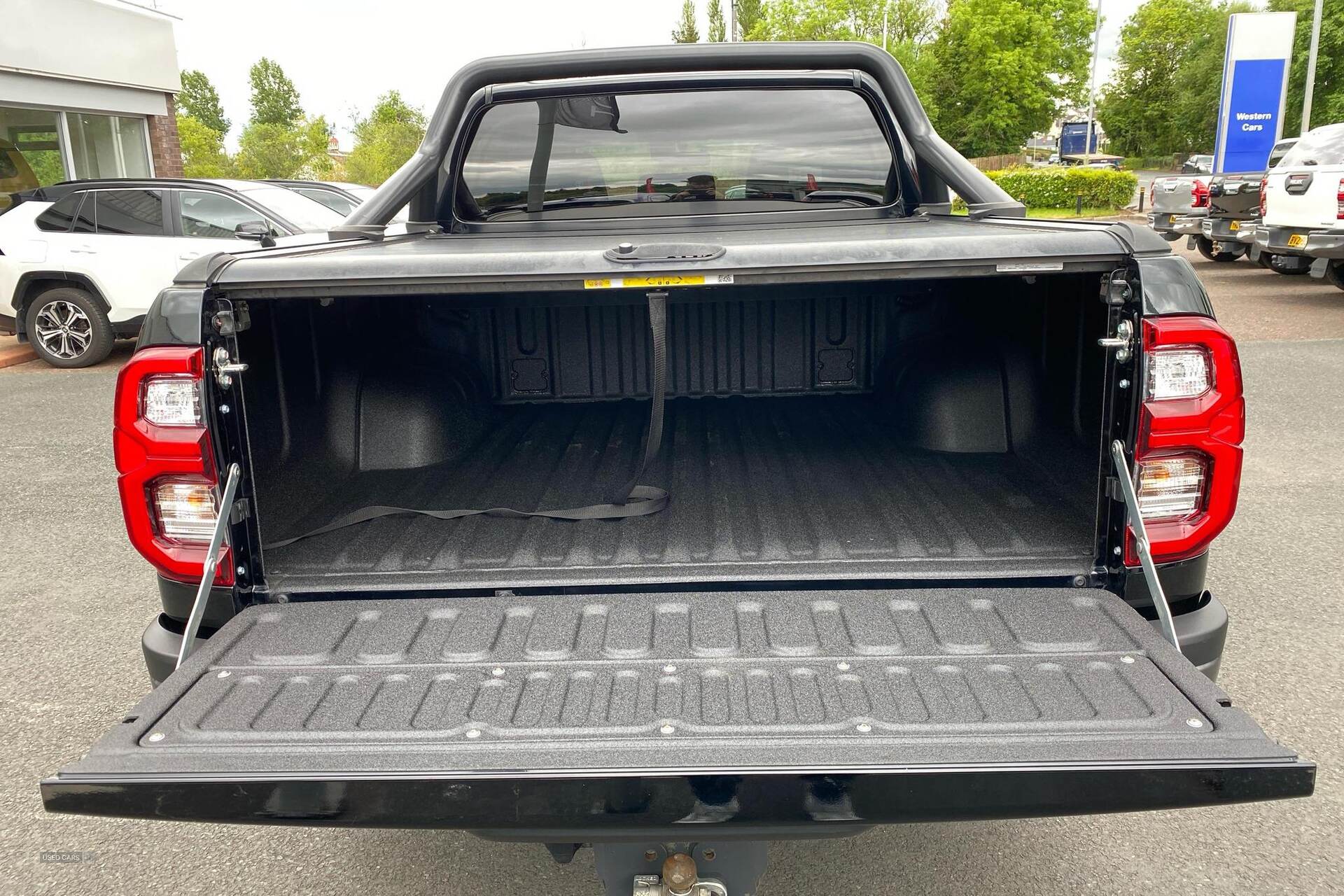 Mar 2021 Toyota Hilux Invincible X D/Cab Pick Up 2.8 D-4D Auto