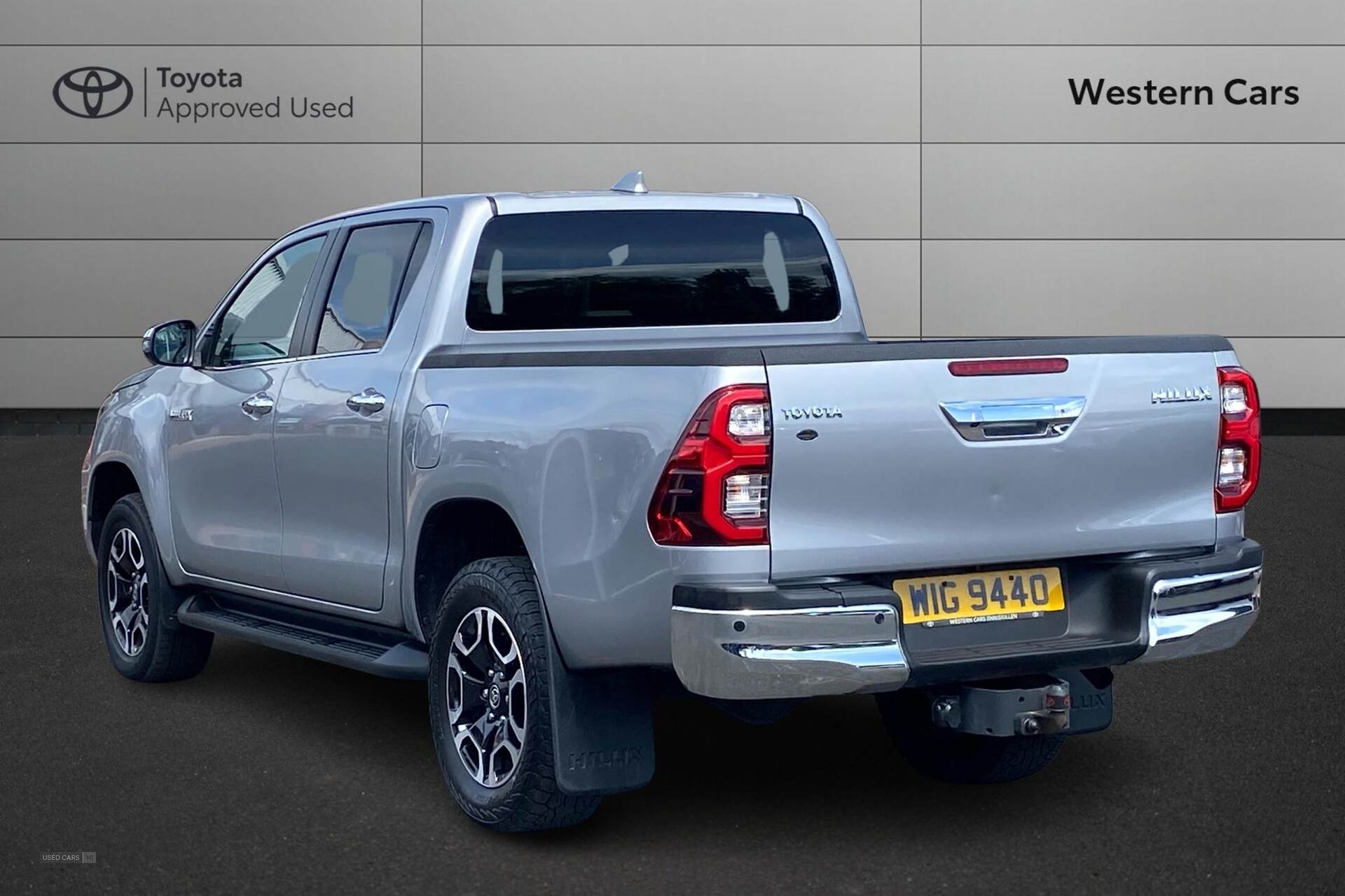 Apr 2023 Toyota Hilux Invincible D/Cab Pick Up 2.8 D-4D Auto
