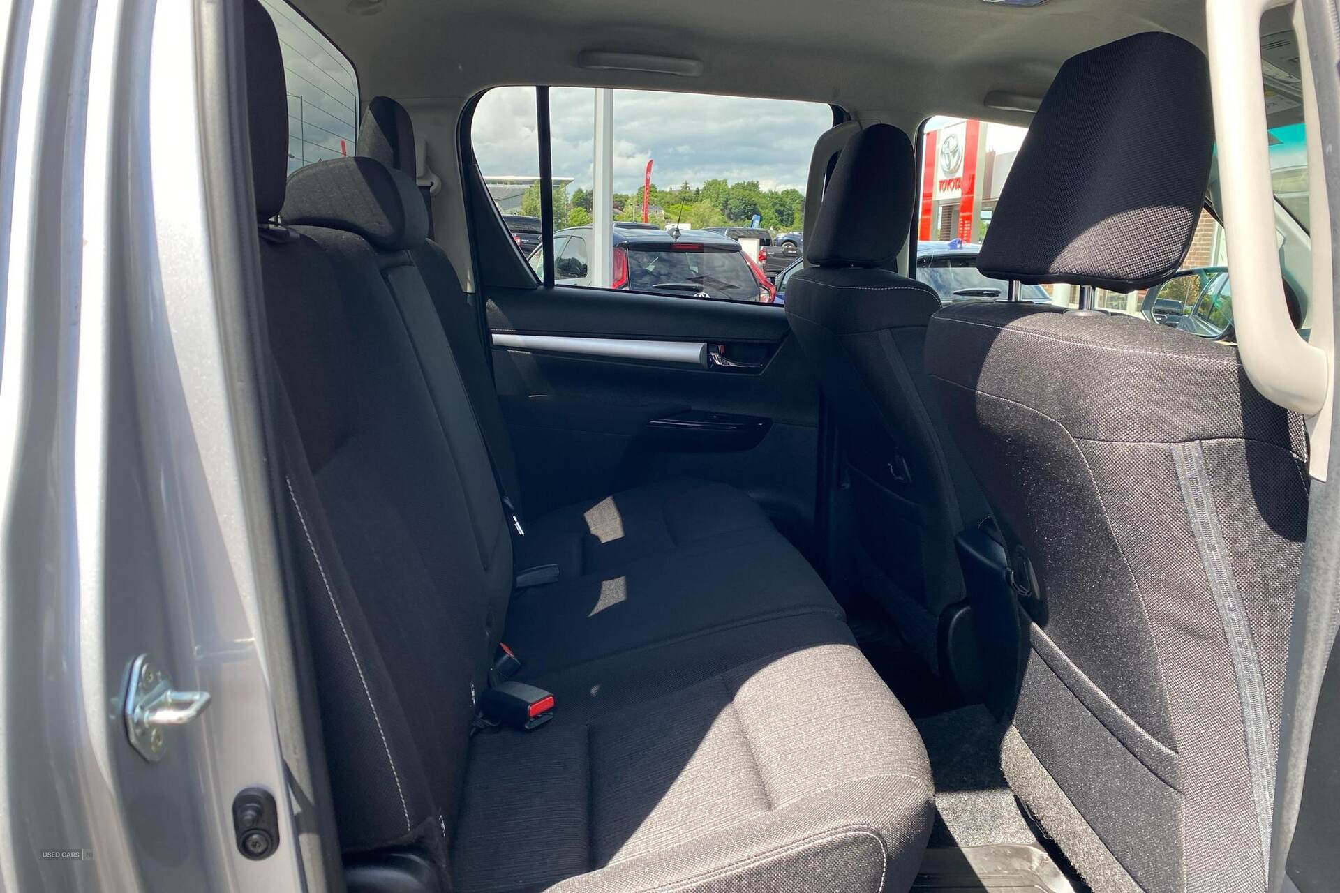 Apr 2023 Toyota Hilux Invincible D/Cab Pick Up 2.8 D-4D Auto