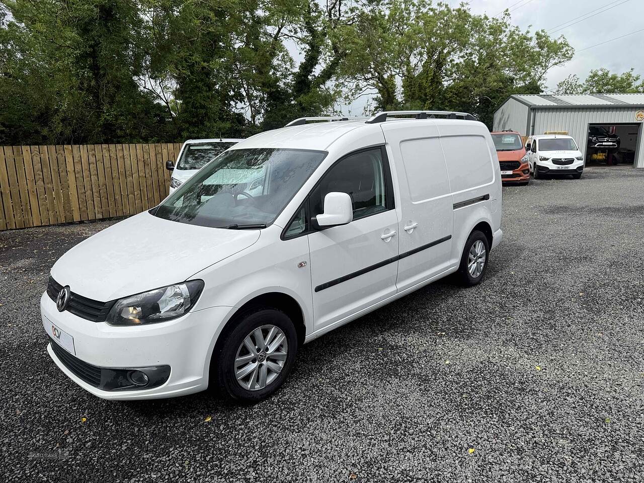 Mar 2015 Volkswagen Caddy Maxi 1.6 TDI BlueMotion Tech 102PS Highline Van