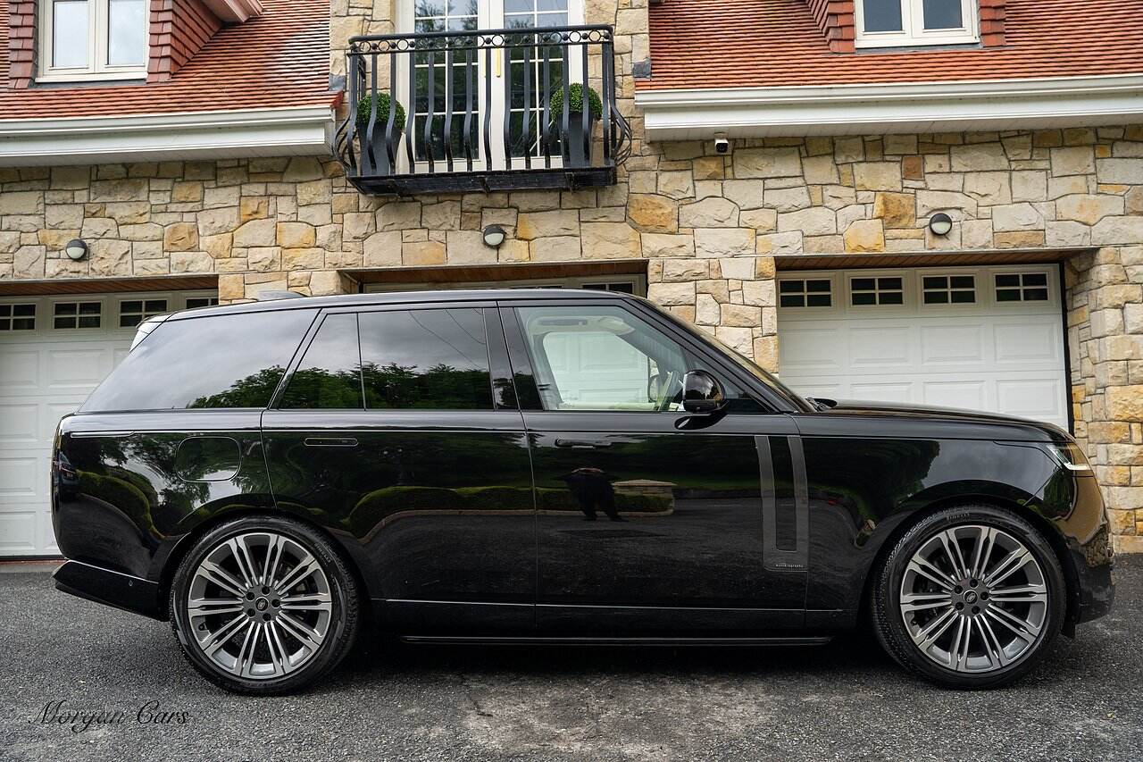Jun 2022 Land Rover Range Rover 3.0 P400 Autobiography 4dr Auto