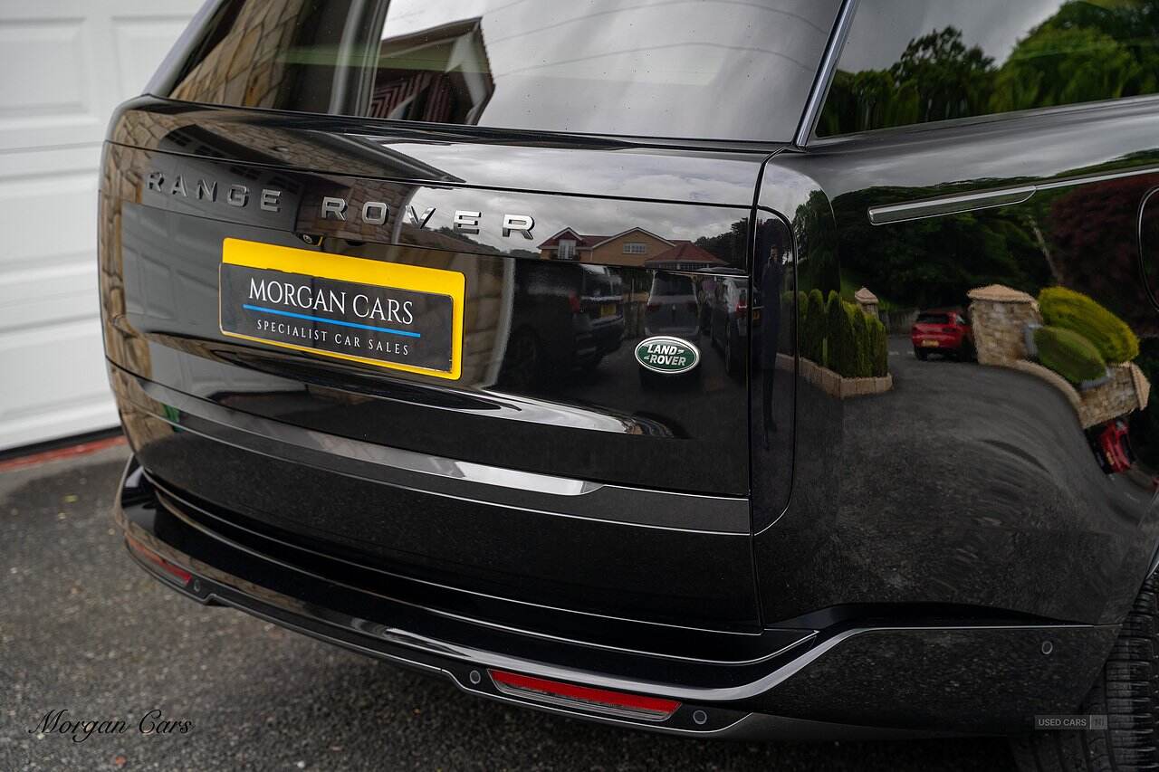 Jun 2022 Land Rover Range Rover 3.0 P400 Autobiography 4dr Auto