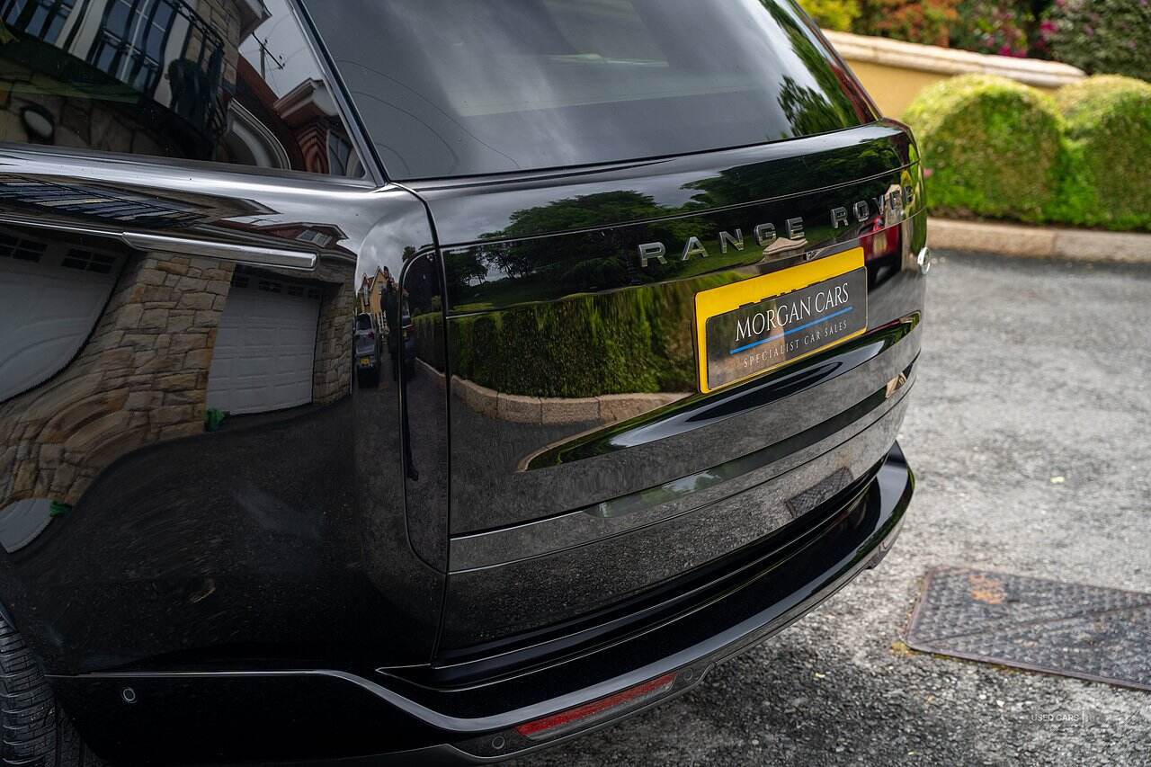 Jun 2022 Land Rover Range Rover 3.0 P400 Autobiography 4dr Auto