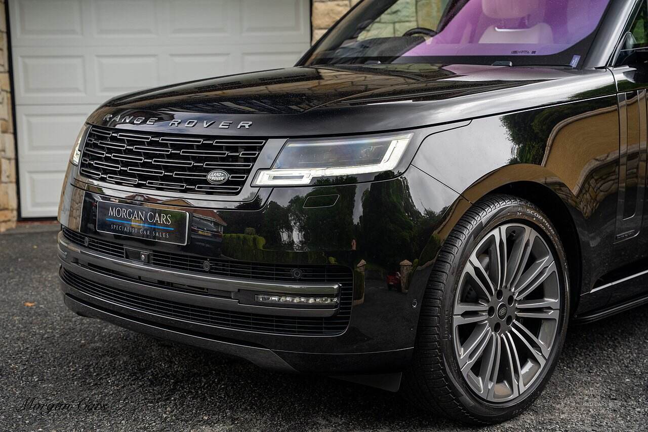 Jun 2022 Land Rover Range Rover 3.0 P400 Autobiography 4dr Auto
