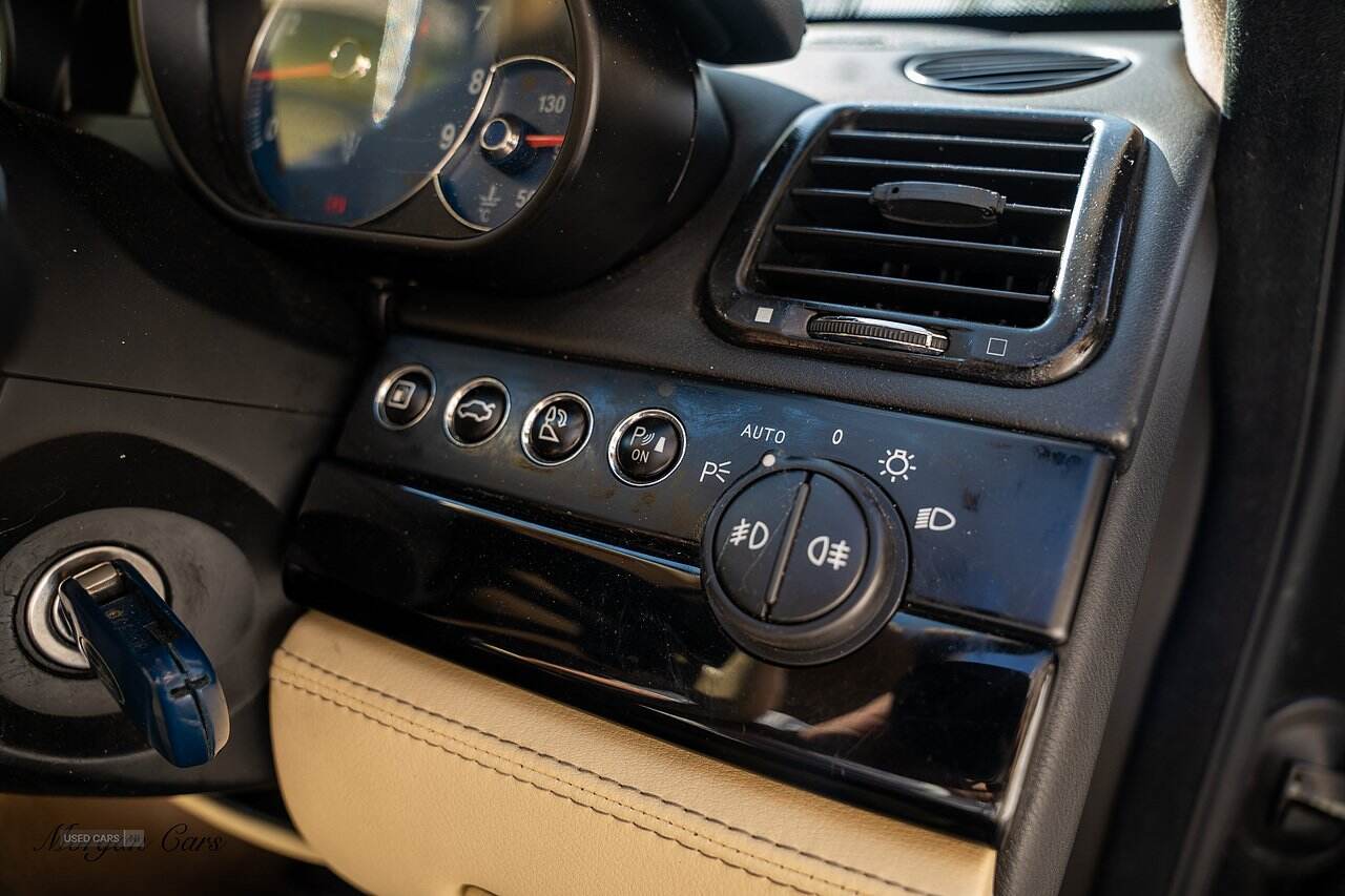 Nov 2014 Maserati Quattroporte 4.2 DuoSelect 4dr