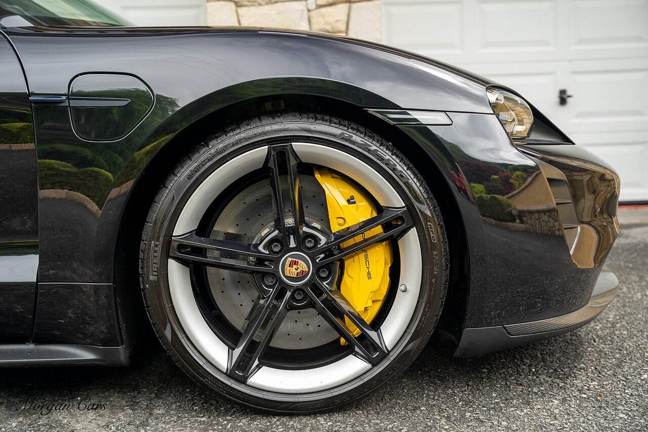 Feb 2022 Porsche Taycan 560kW Turbo S 93kWh 4dr Auto