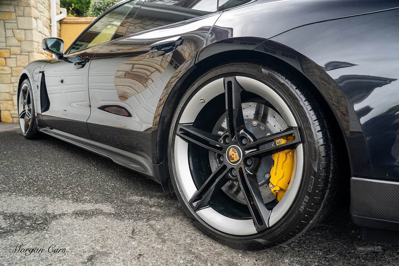 Feb 2022 Porsche Taycan 560kW Turbo S 93kWh 4dr Auto