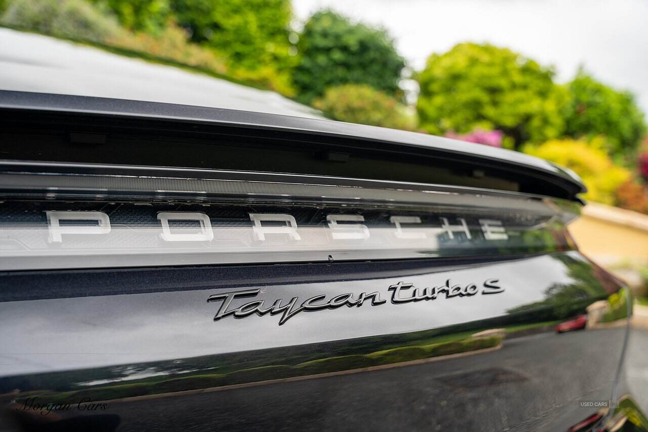 Feb 2022 Porsche Taycan 560kW Turbo S 93kWh 4dr Auto