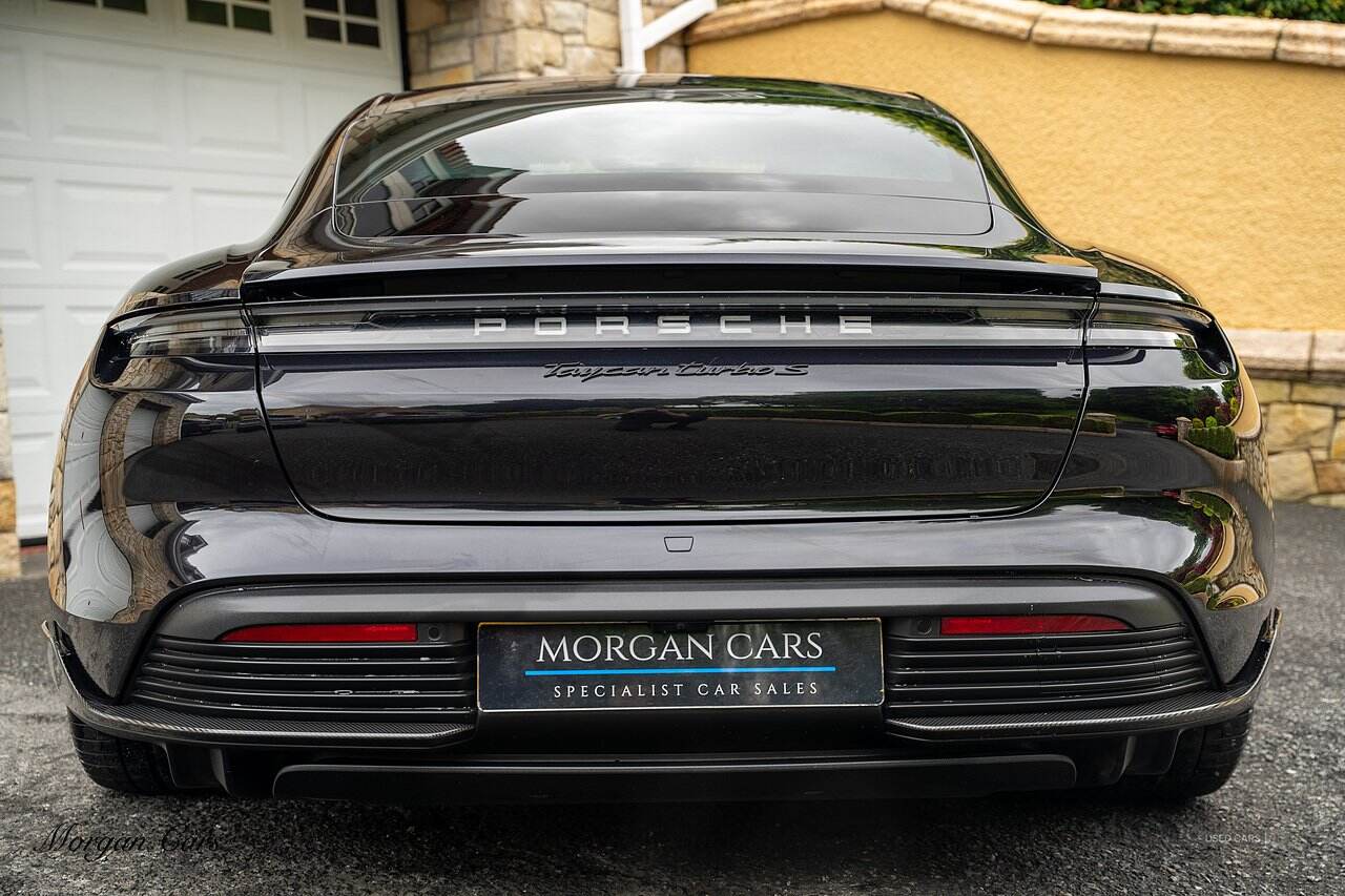 Feb 2022 Porsche Taycan 560kW Turbo S 93kWh 4dr Auto
