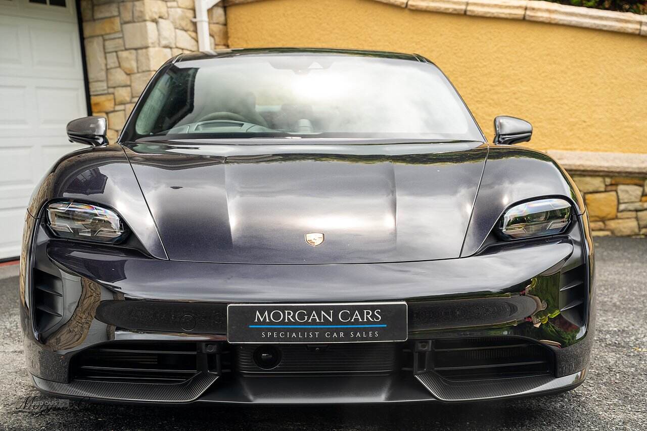 Feb 2022 Porsche Taycan 560kW Turbo S 93kWh 4dr Auto