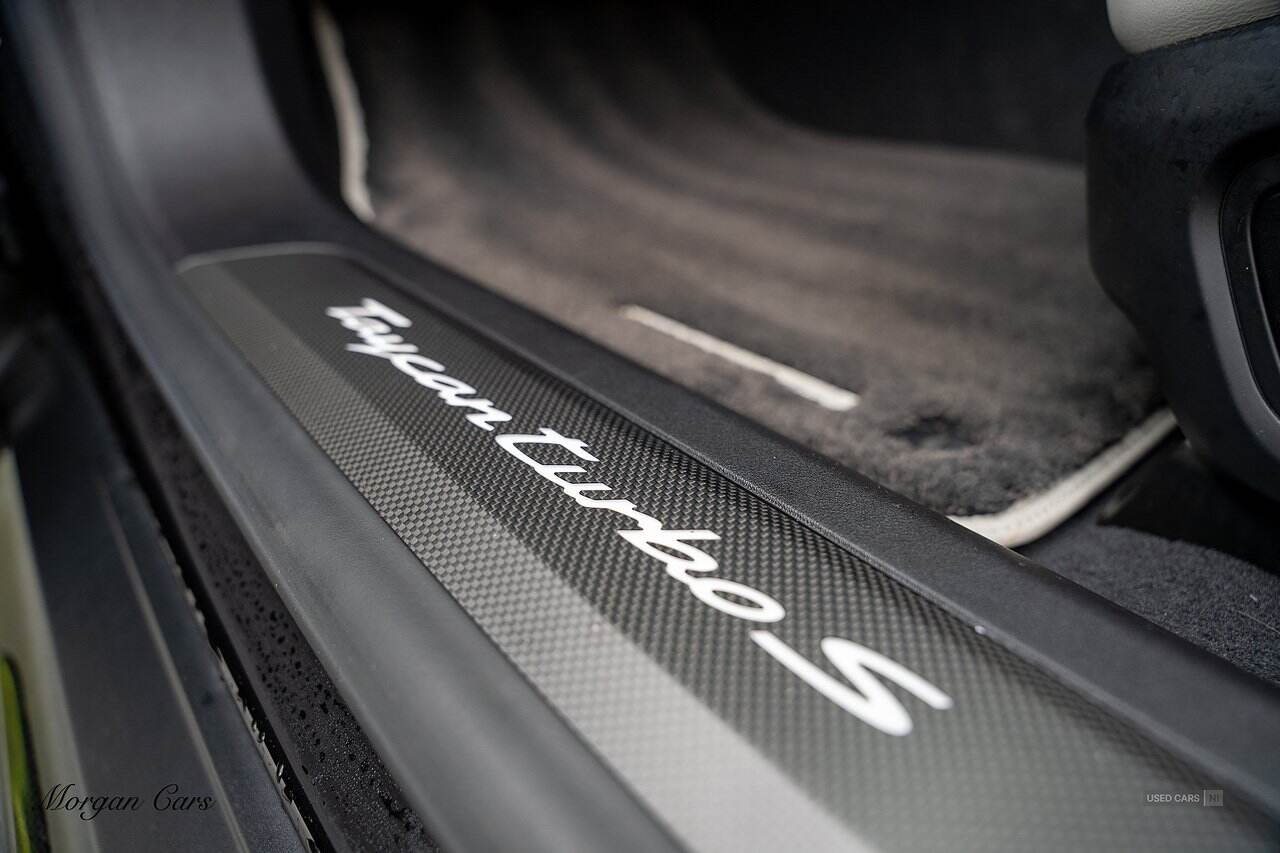 Feb 2022 Porsche Taycan 560kW Turbo S 93kWh 4dr Auto