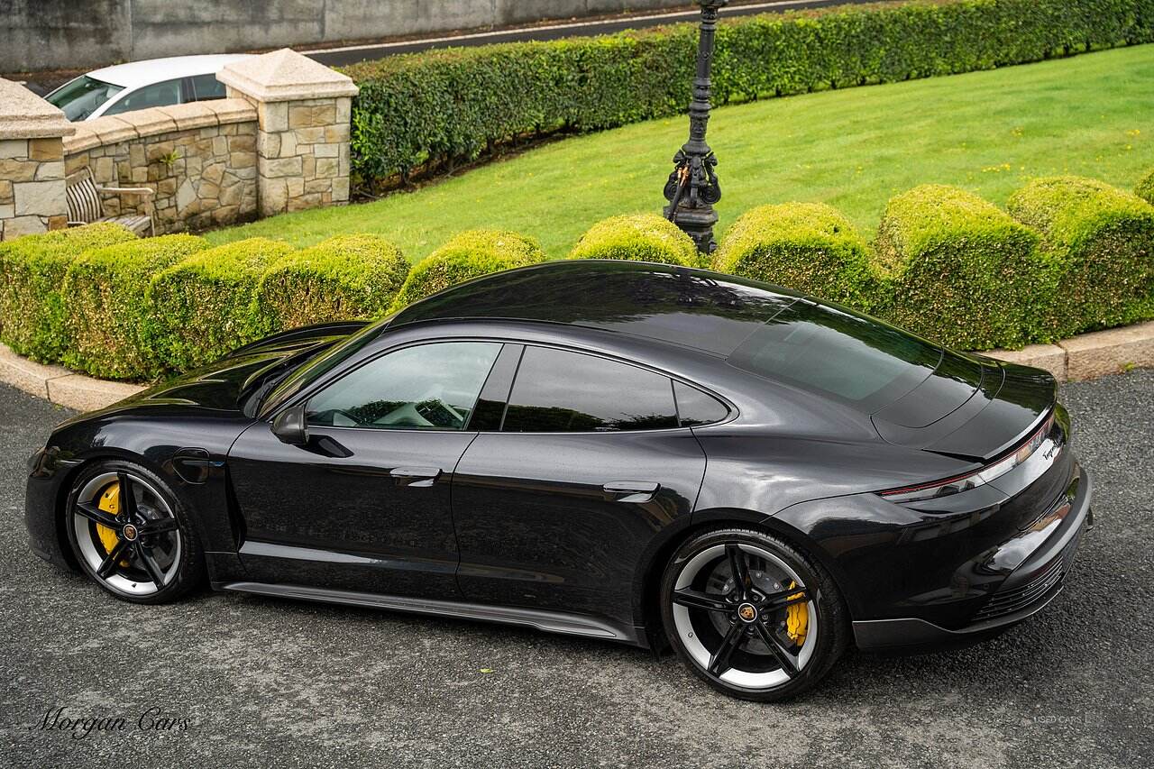 Feb 2022 Porsche Taycan 560kW Turbo S 93kWh 4dr Auto