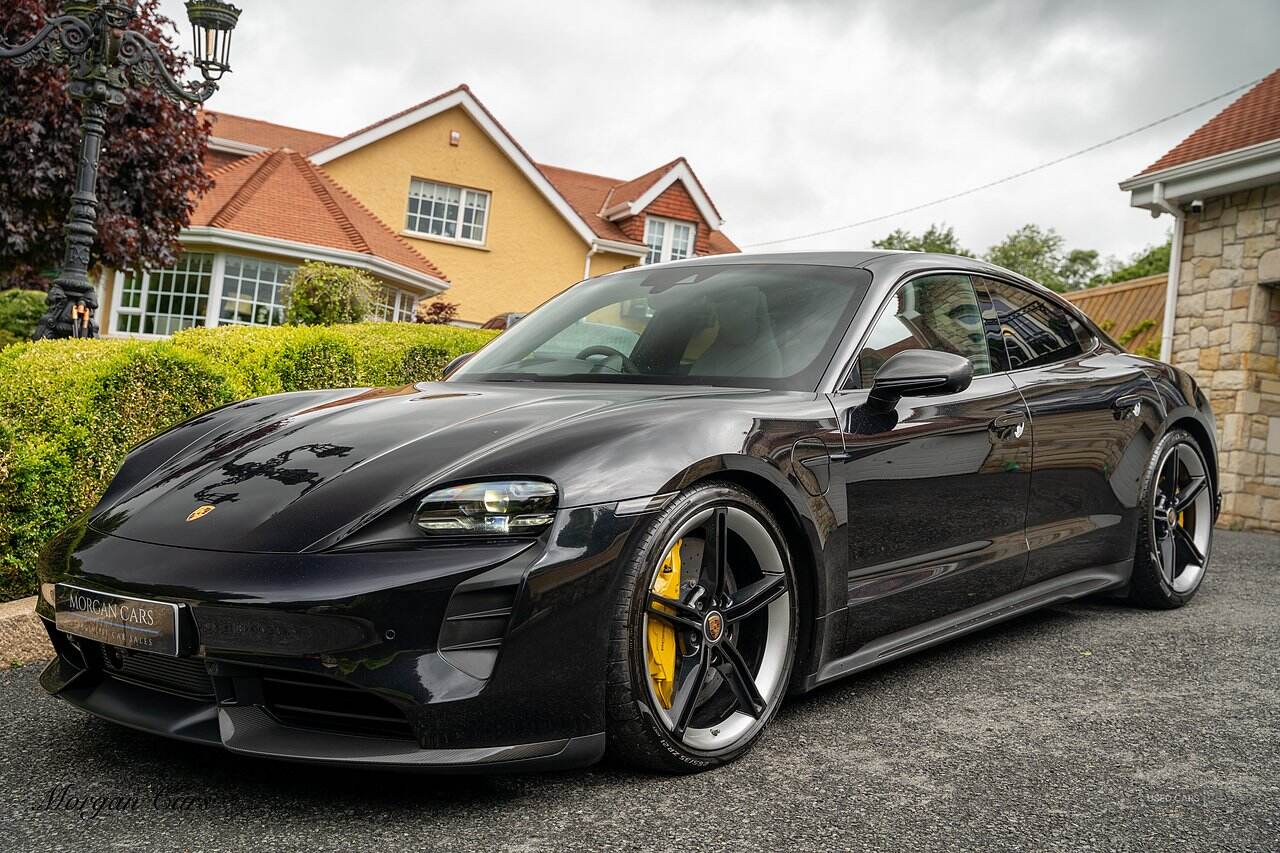 Feb 2022 Porsche Taycan 560kW Turbo S 93kWh 4dr Auto
