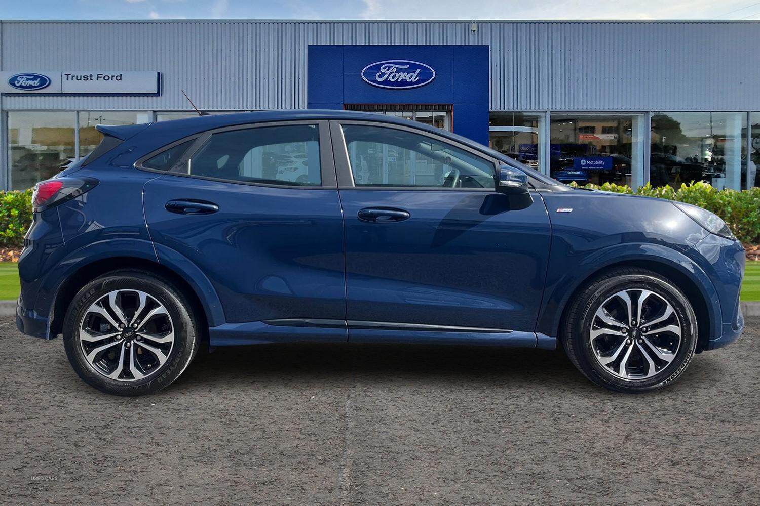 Sep 2022 Ford Puma 1.0 EcoBoost Hybrid mHEV ST-Line 5dr