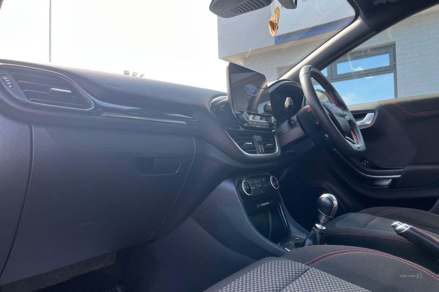 Sep 2022 Ford Puma 1.0 EcoBoost Hybrid mHEV ST-Line 5dr