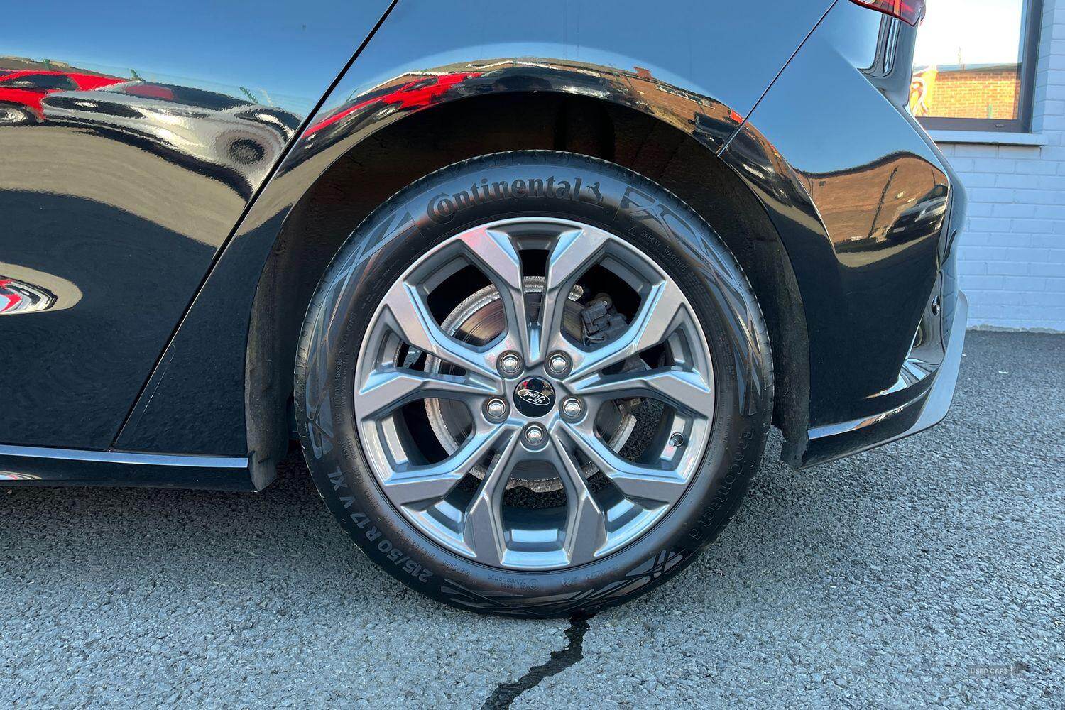 Apr 2022 Ford Focus 1.0 EcoBoost ST-Line 5dr