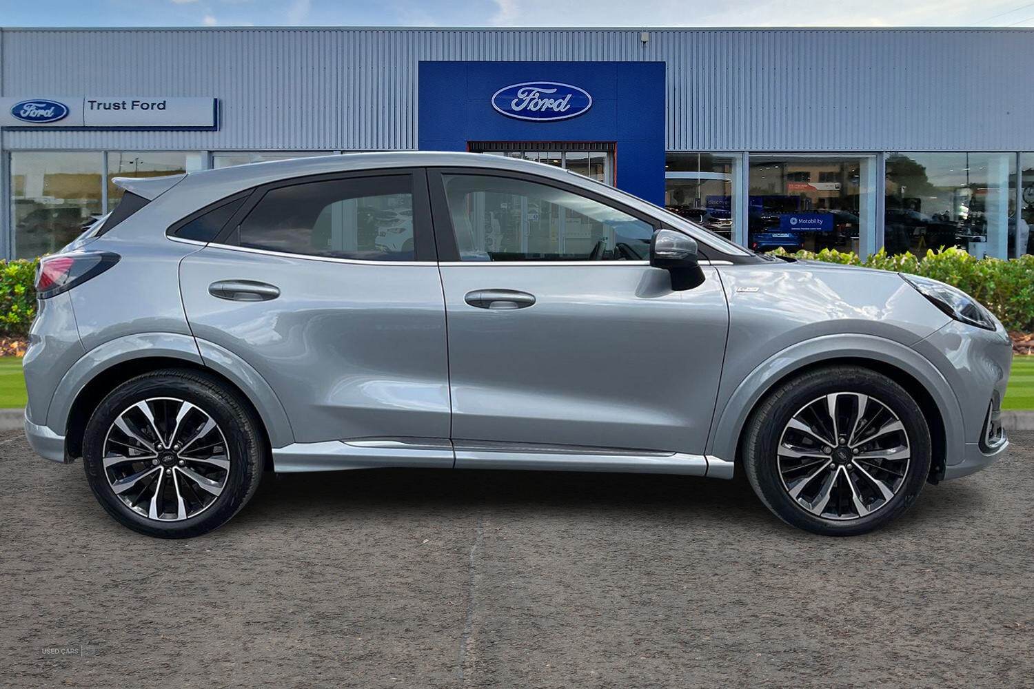 Jan 2022 Ford Puma 1.0 EcoBoost Hybr mHEV 155 ST-Line Vignale 5dr DCT