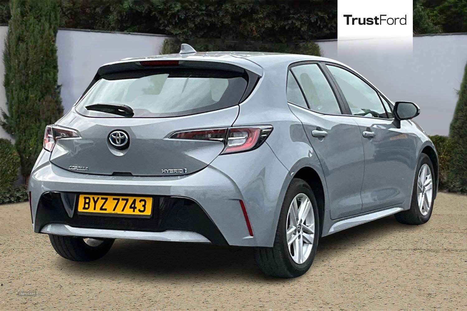 Dec 2022 Toyota Corolla 1.8 VVT-i Hybrid Icon 5dr CVT