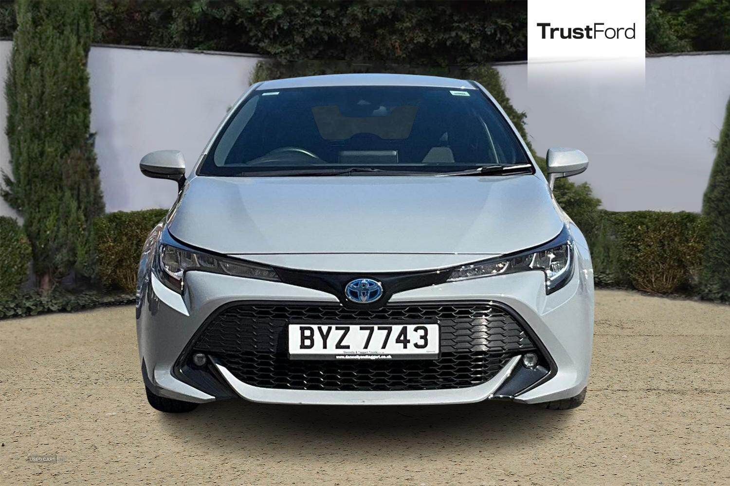 Dec 2022 Toyota Corolla 1.8 VVT-i Hybrid Icon 5dr CVT