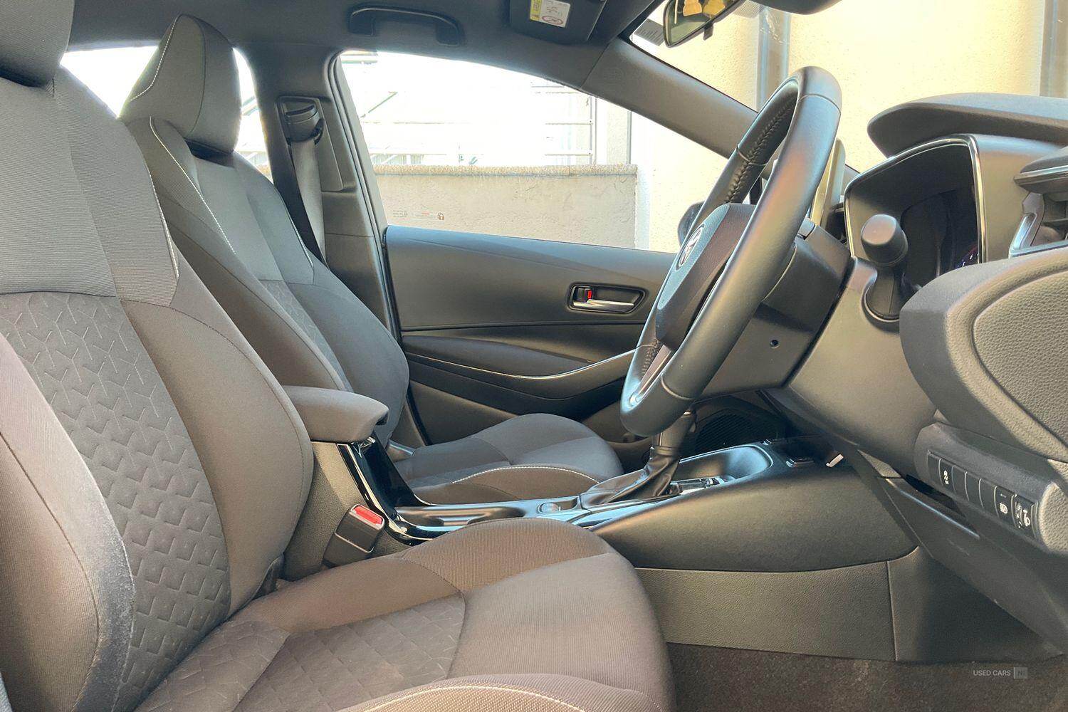 Dec 2022 Toyota Corolla 1.8 VVT-i Hybrid Icon 5dr CVT