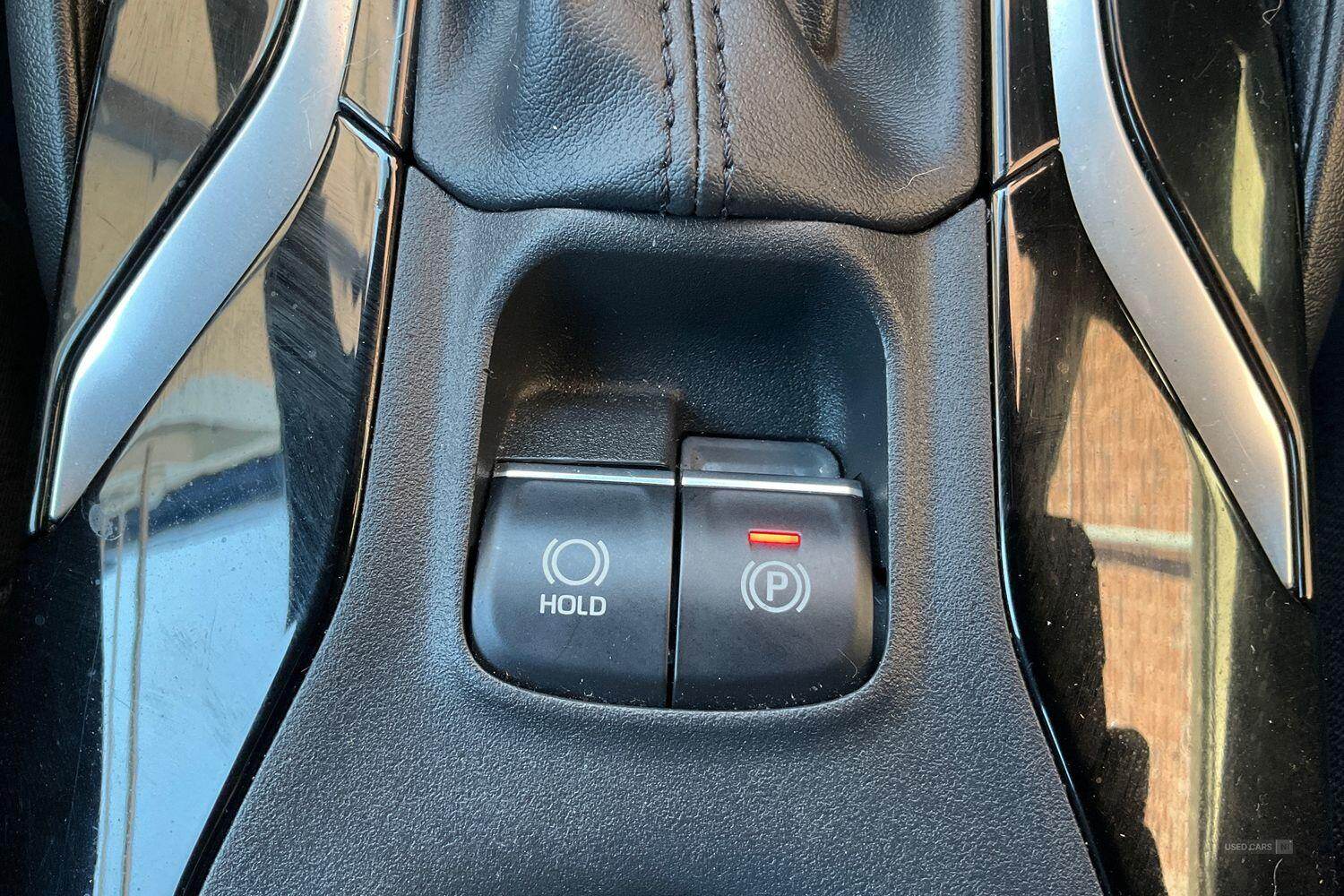 Dec 2022 Toyota Corolla 1.8 VVT-i Hybrid Icon 5dr CVT