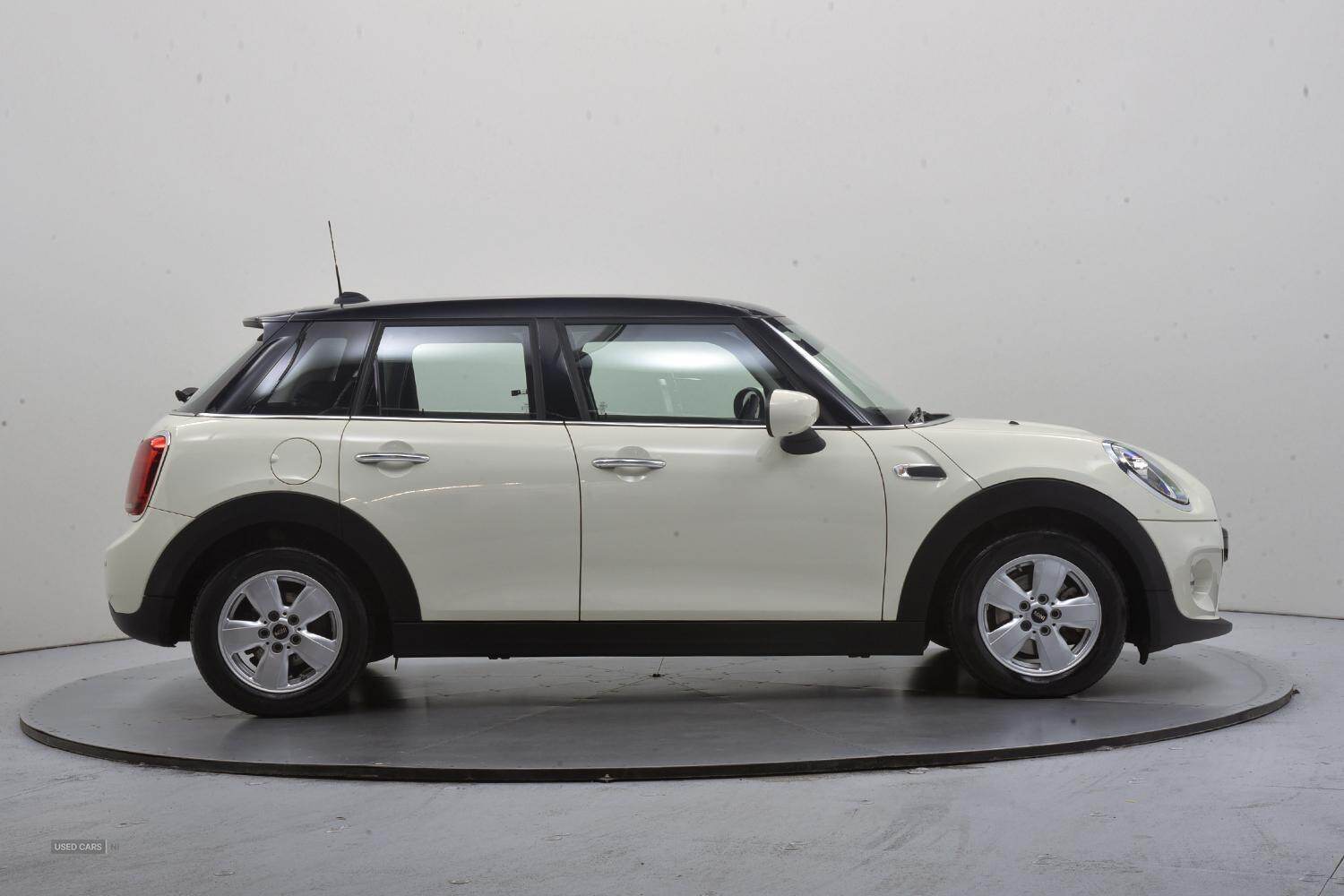 Dec 2019 MINI HATCHBACK 1.5 Cooper Classic II 5dr