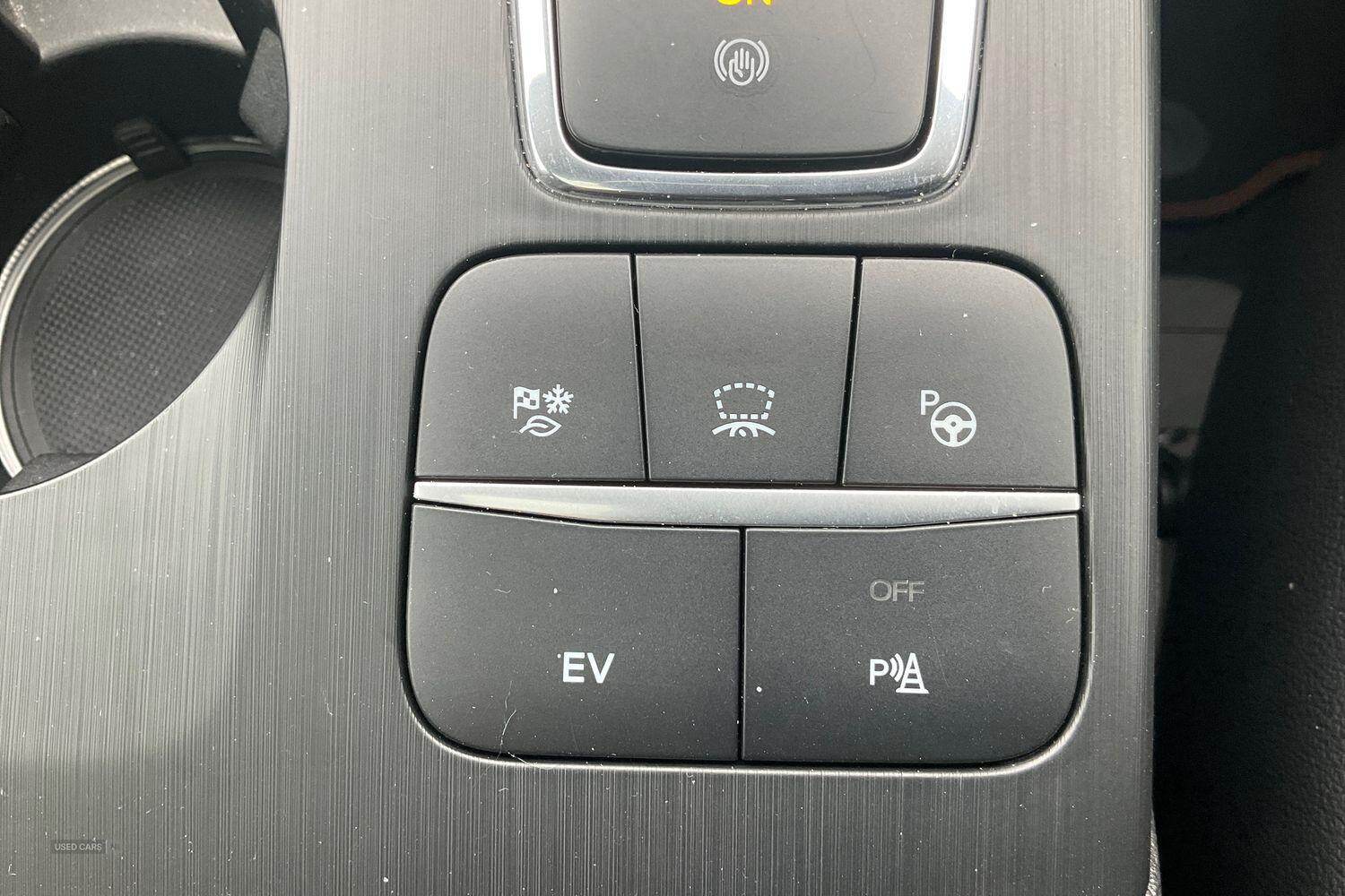 Oct 2022 Ford Kuga 2.5 PHEV ST-Line X Edition 5dr CVT