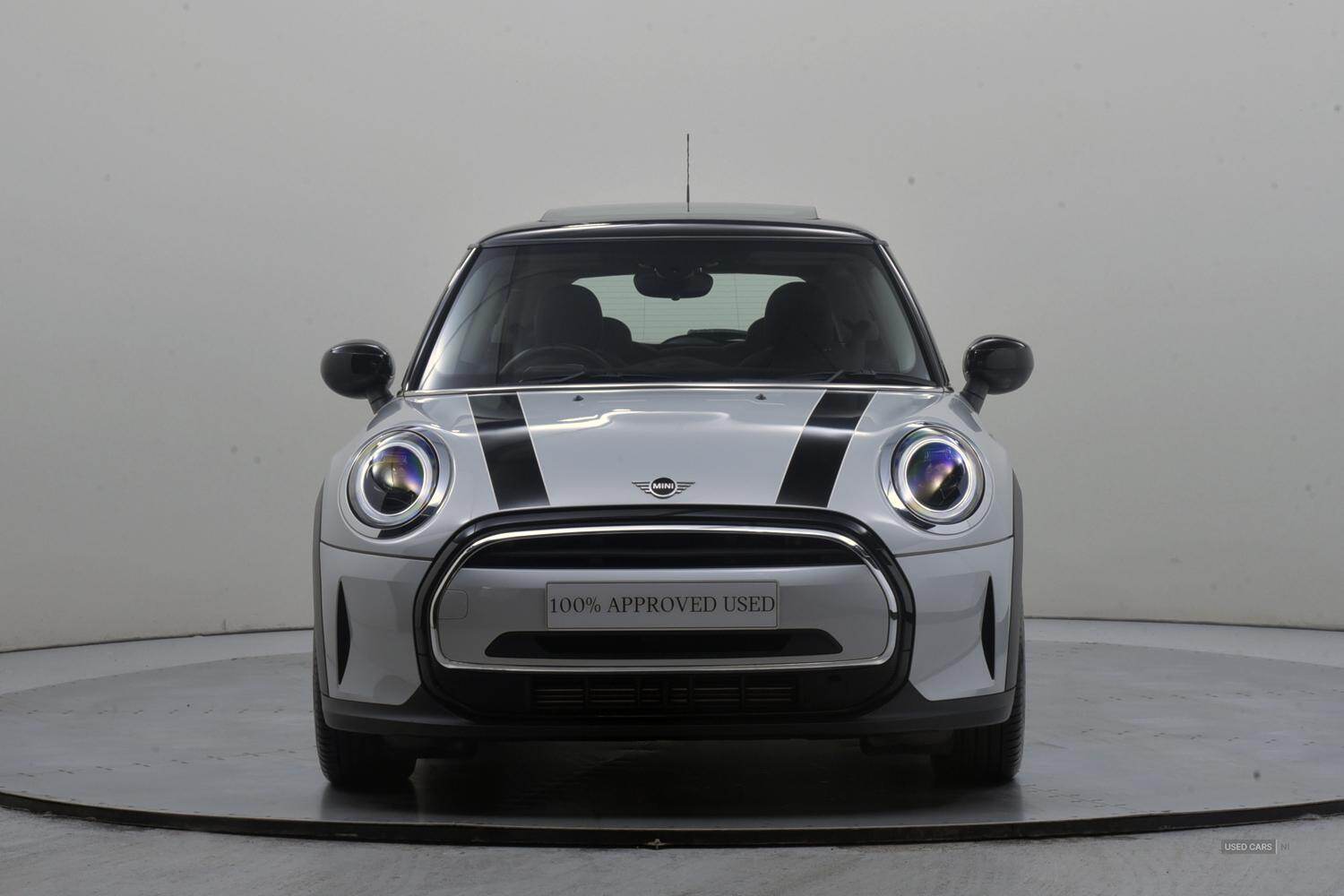 Mar 2022 MINI HATCHBACK 1.5 Cooper Classic 3dr