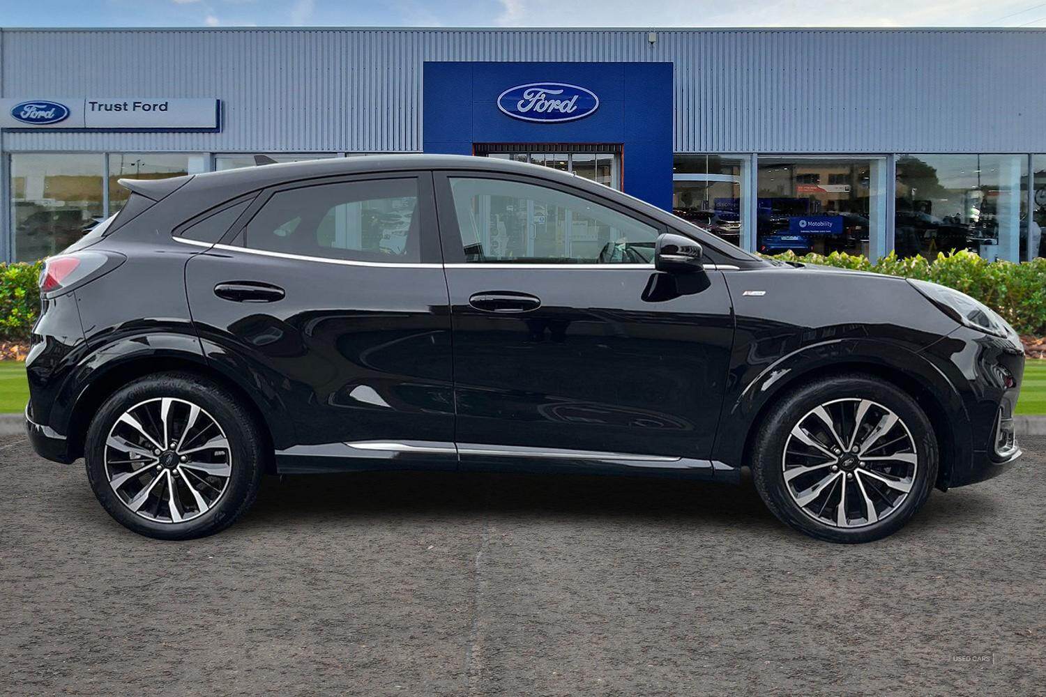 May 2023 Ford Puma 1.0 EcoBoost Hybr mHEV 155 ST-Line Vignale 5dr DCT