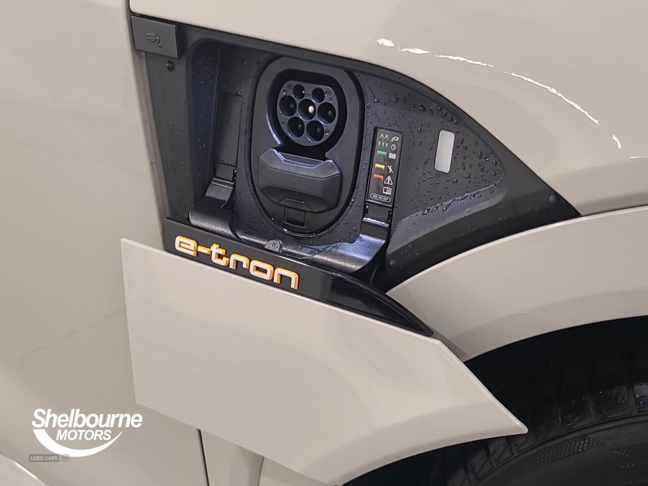 Jun 2021 Audi E-Tron 300kW 55 Quattro 95kWh Launch Edition 5dr Auto