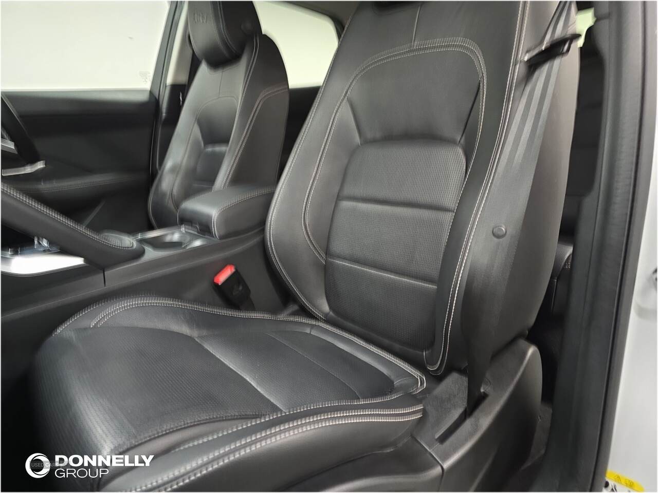 May 2021 Jaguar E-Pace 2.0 D200 R-Dynamic SE 5dr Auto