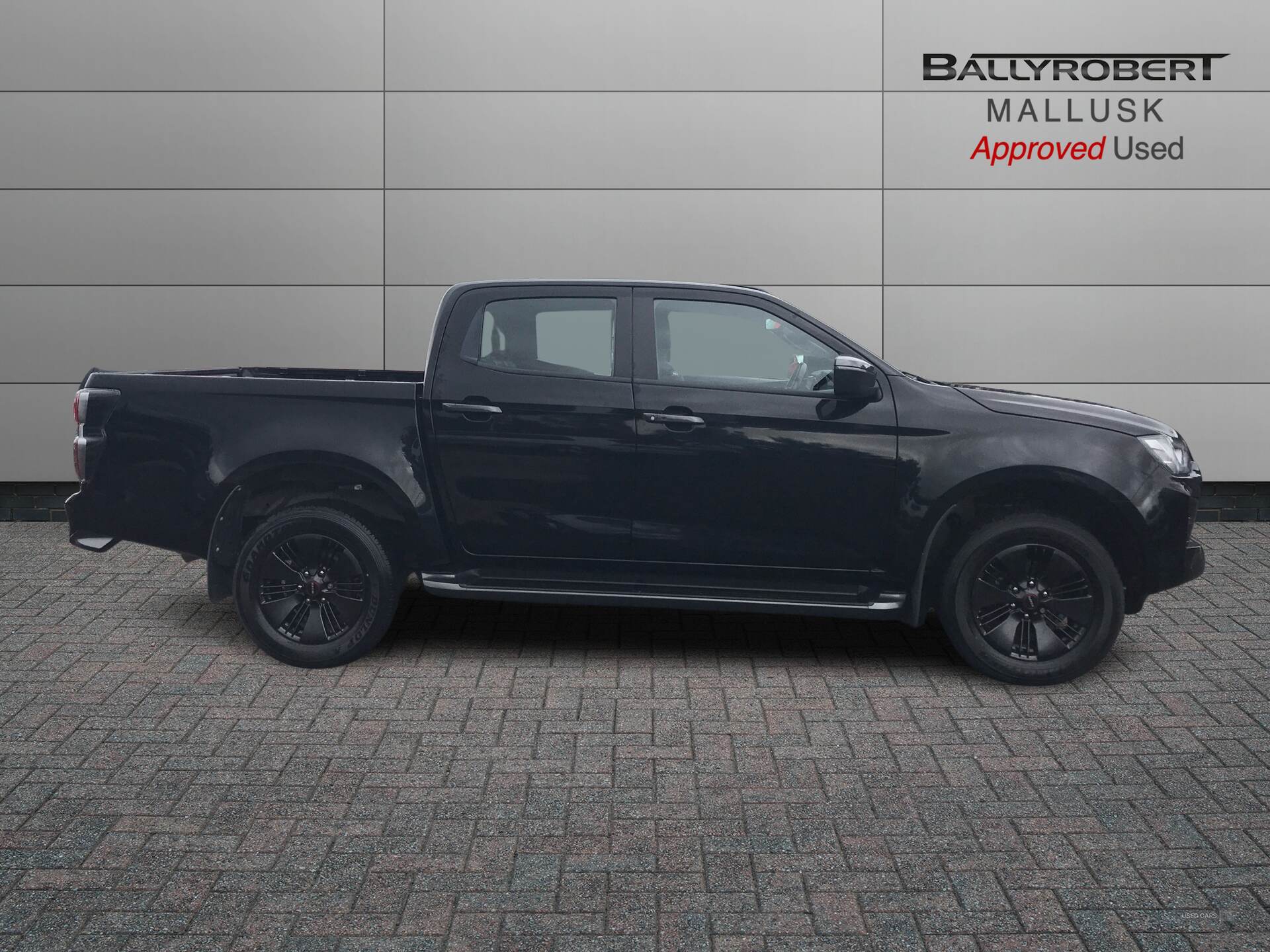 May 2021 Isuzu D-Max 1.9 V-Cross Double Cab 4x4 Auto