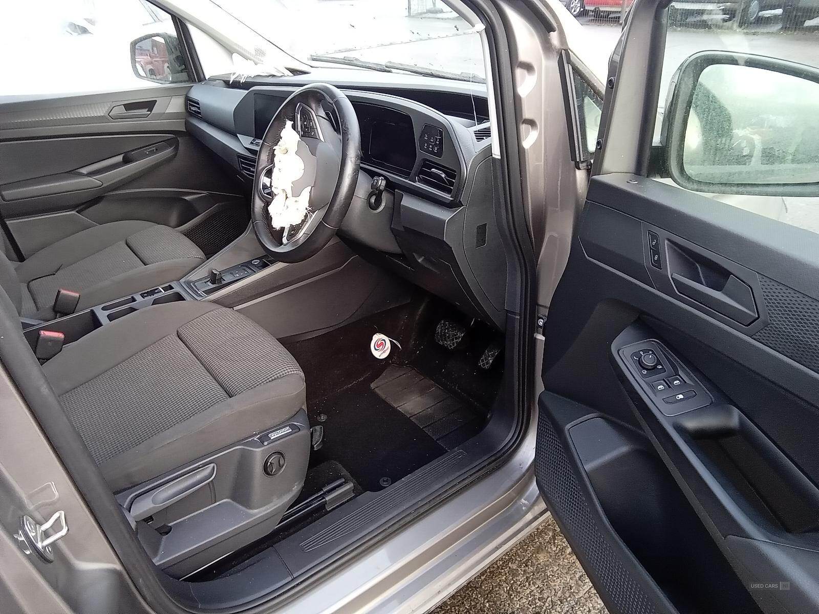 May 2023 Volkswagen Caddy 2.0 TDI 122PS Commerce Pro Van DSG